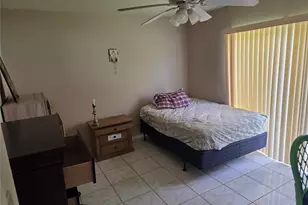 221 Citrus Dr, Kissimmee, FL 34743 - Photo 13