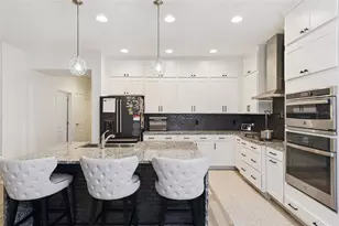 2107 Bay Line Rd, Oakland, FL 34787 - Photo 11