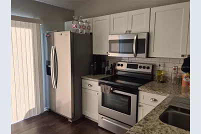 5249 Yaupon Street, Orlando, FL 32811 - Photo 7