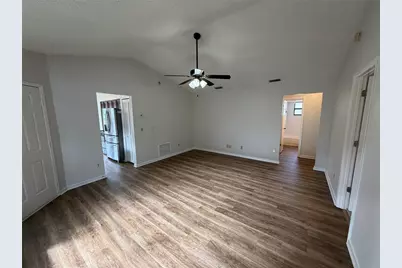 10033 Creekwater Boulevard, Orlando, FL 32825 - Photo 11