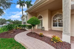 2336 Stewarts Cove Way, Orlando, FL 32828 - Photo 5