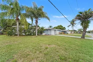10525 Oleander Dr, Port Richey, FL 34668 - Photo 17