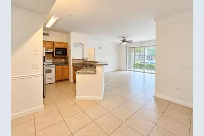 3344 Corona Village Way #107, Orlando, FL 32835 - Photo 3
