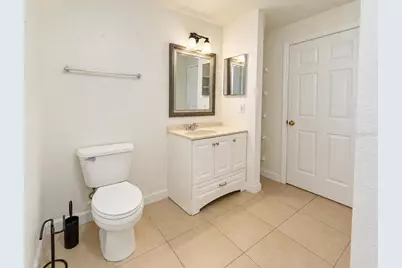 3344 Corona Village Way #107, Orlando, FL 32835 - Photo 9