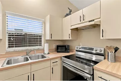 9338 Chandon Drive, Orlando, FL 32825 - Photo 9