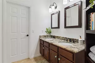 637 Lake Harbor Cir, Orlando, FL 32809 - Photo 23
