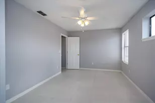 2703 Hunt Club Ln, Orlando, FL 32826 - Photo 13
