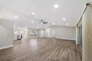 26939 Honeymoon Ave, Leesburg, FL 34748 - Photo 9