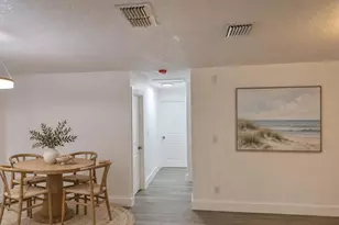 1810 E Carol Dr, Plant City, FL 33563 - Photo 11