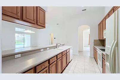 6930 Remington View Court, Orlando, FL 32829 - Photo 11