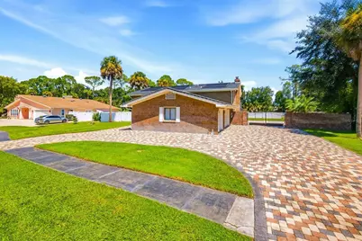 433 Pelican Bay Drive, Daytona Beach, FL 32119 - Photo 3