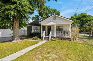 113 Avenue C SE, Winter Haven, FL 33880 - Photo 1