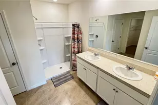 939 Stockport Dr, Kissimmee, FL 34758 - Photo 17
