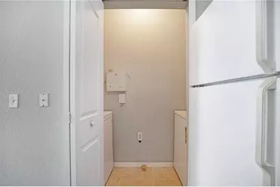 6137 Metrowest Boulevard #106, Orlando, FL 32835 - Photo 25