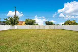 1832 NE 22nd Terrace, Cape Coral, FL 33909 - Photo 25