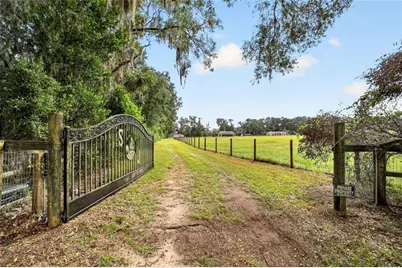 20540 SW 5th Place, Dunnellon, FL 34431 - Photo 9
