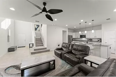 2631 E Lake Pointe Drive, Kissimmee, FL 34744 - Photo 9