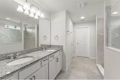 2631 E Lake Pointe Drive, Kissimmee, FL 34744 - Photo 23