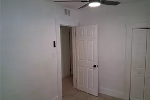 716 15th Ave S, Saint Petersburg, FL 33701 - Photo 17