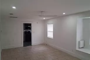 716 15th Ave S, Saint Petersburg, FL 33701 - Photo 11