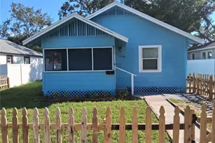 716 15th Ave S, Saint Petersburg, FL 33701 - Photo 1