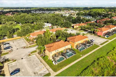 701 Las Fuentes Drive, Kissimmee, FL 34746 - Photo 37