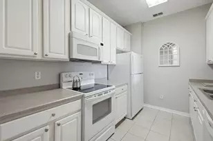 1357 Venezia Ct, Davenport, FL 33896 - Photo 9