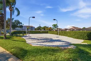 2302 Silver Palm Dr, Kissimmee, FL 34747 - Photo 5
