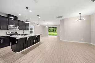1034 Chelan Falls Dr, Deland, FL 32724 - Photo 5