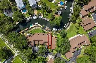 1637 SE Paradise Cir, Crystal River, FL 34429 - Photo 1