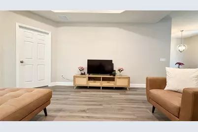 8540 Magnificent Lane, Groveland, FL 34736 - Photo 15