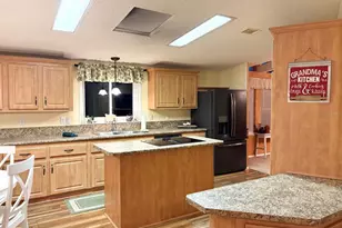 809 Starboard Ave, Edgewater, FL 32141 - Photo 15