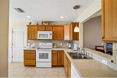 2017 Yearling Way, The Villages, FL 32163 - Photo 7