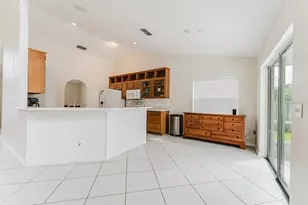 349 Bentley St, Oviedo, FL 32765 - Photo 7