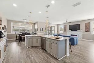 745 Cascading Creek Ln, Winter Garden, FL 34787 - Photo 19