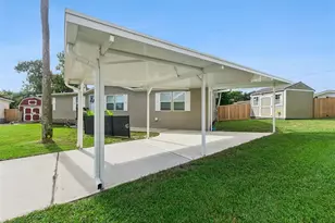 1137 Yaupon St, Daytona Beach, FL 32117 - Photo 3