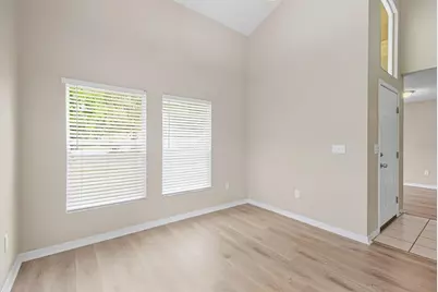 16102 Warden Place, Tampa, FL 33647 - Photo 5