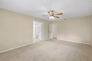 16102 Warden Pl, Tampa, FL 33647 - Photo 31