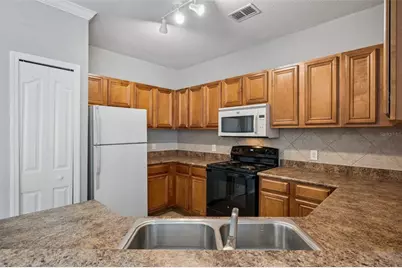 6123 Metrowest Boulevard #101, Orlando, FL 32835 - Photo 11