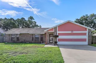 556 Awin Cir SE, Palm Bay, FL 32909 - Photo 1
