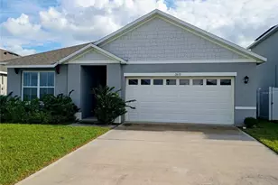 2637 Rowan St, Tavares, FL 32778 - Photo 1