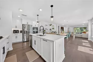 1745 Hourglass Dr, Orlando, FL 32806 - Photo 5