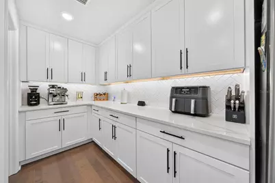 1745 Hour Glass Drive, Orlando, FL 32806 - Photo 11
