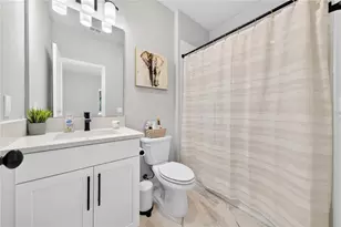1745 Hourglass Dr, Orlando, FL 32806 - Photo 33