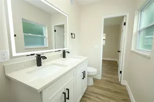 113 Hope Cir, Orlando, FL 32811 - Photo 17