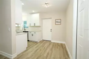 113 Hope Cir, Orlando, FL 32811 - Photo 9