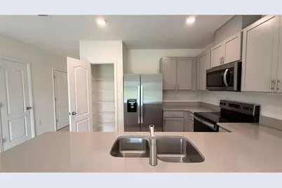 1666 Rock Elm Rd, Davenport, FL 33837 - Photo 7