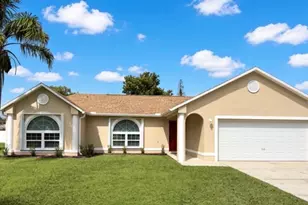 615 Madrid Dr, Kissimmee, FL 34758 - Photo 1