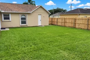 615 Madrid Dr, Kissimmee, FL 34758 - Photo 37