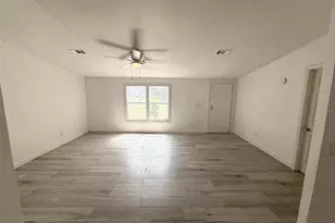 9485 Rousseau St, Webster, FL 33597 - Photo 7